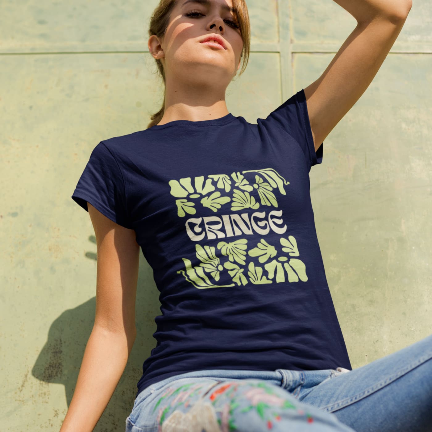 playera corte asiluetado- azul marino- cringe 