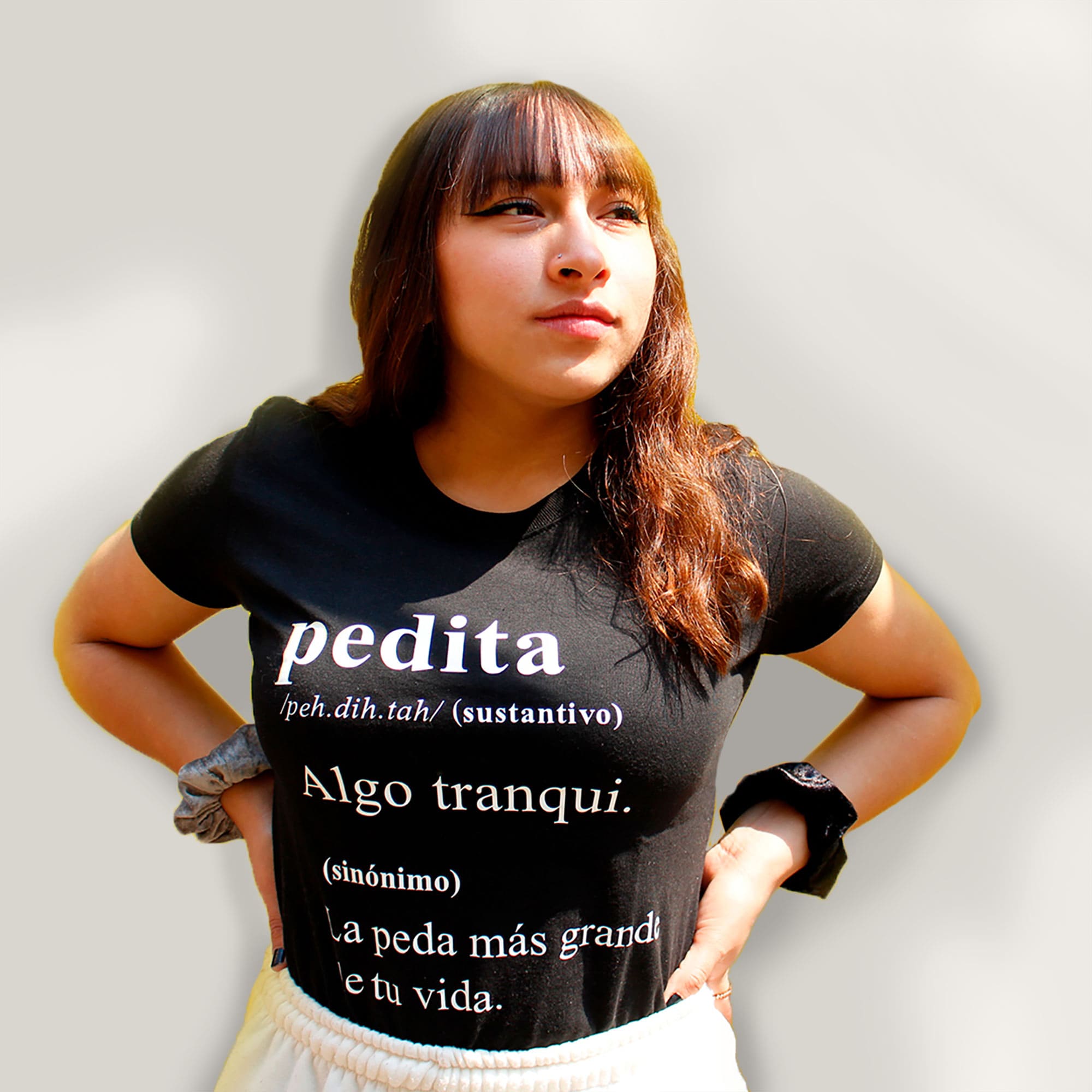 img-playera definicion de pedita -corte recto-asiluetado negro